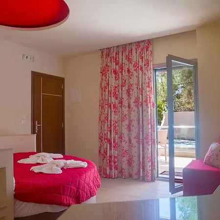 Studios Nautilus Potos